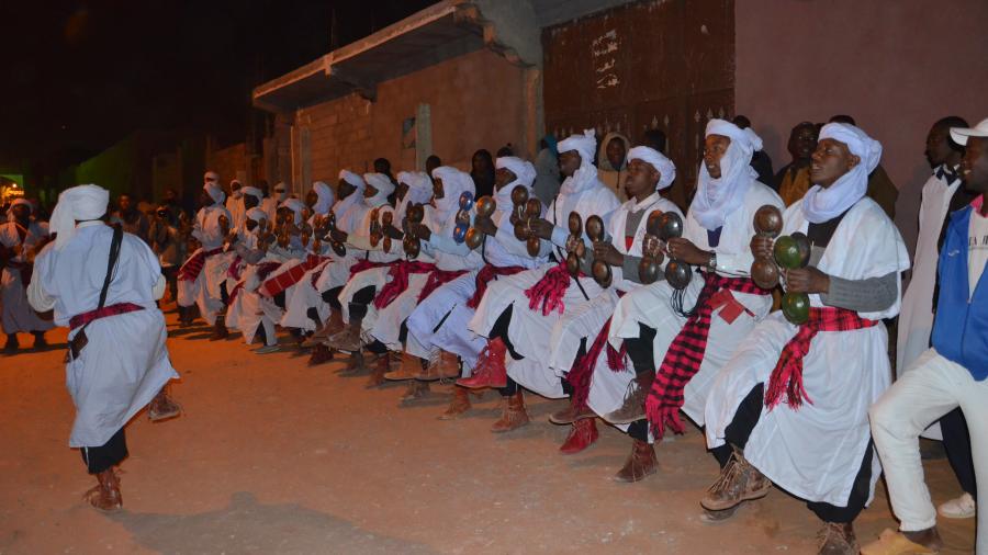 Algerian dance performers